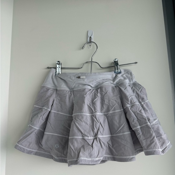 Lululemon tennis skirt - Picture 2 of 2